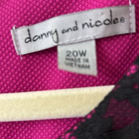 Danny and Nicole size 20 W sleeveless fuchsia with black lace dress - Picture 3 of 9